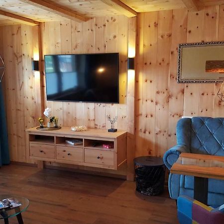 Ferienwohnung Zirbenduft อินเซลล์ ภายนอก รูปภาพ