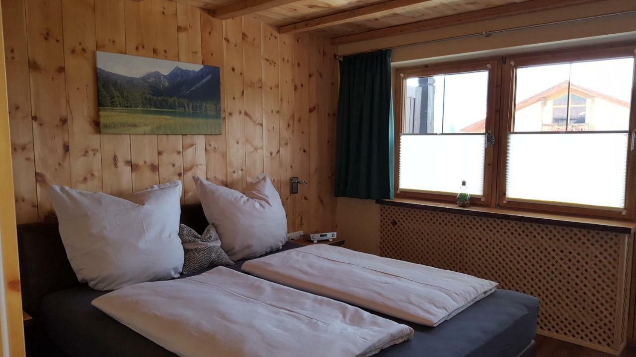 Ferienwohnung Zirbenduft อินเซลล์ ภายนอก รูปภาพ